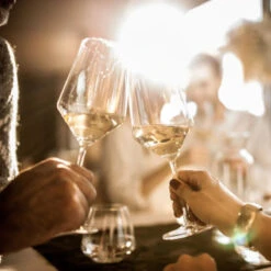 Zeno Alcohol Liberated White - Non Alcoholic White Wine -Liquor Series Store Productresizing 1 07534c49 0cc5 4c7e 8cf9 d328e63ceb0b